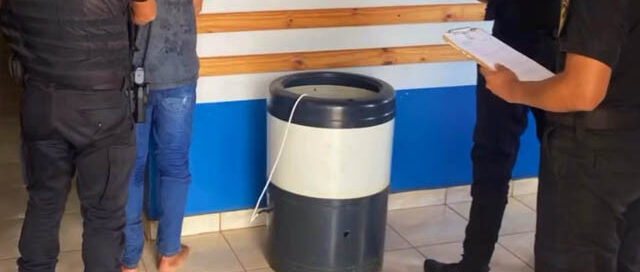 Robó un lavarropas de madrugada y fue detenido cuando intentaba venderlo en Dos Hermanas