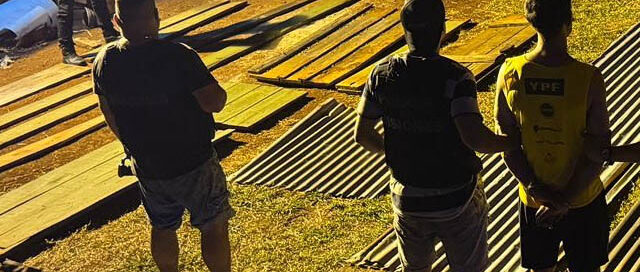 Santa Ana: allanaron una vivienda y detuvieron a un hombre por el robo de materiales de construcción