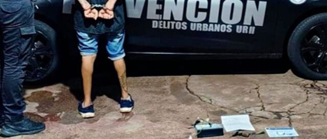 Detuvieron a un hombre en pleno robo dentro de un auto estacionado en Oberá