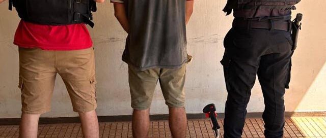 Cinco detenidos y objetos recuperados tras operativos policiales en distintos barrios de Posadas